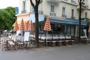 Happy Hour Paris - Le Jockey Café